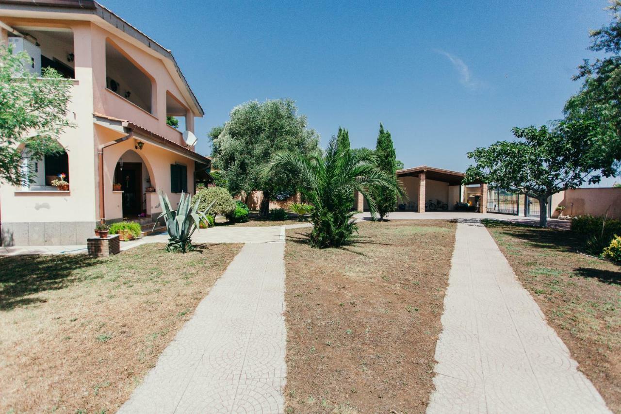 דירות פיומיצ'ינו Domus Leonardo-Private Free Parking מראה חיצוני תמונה